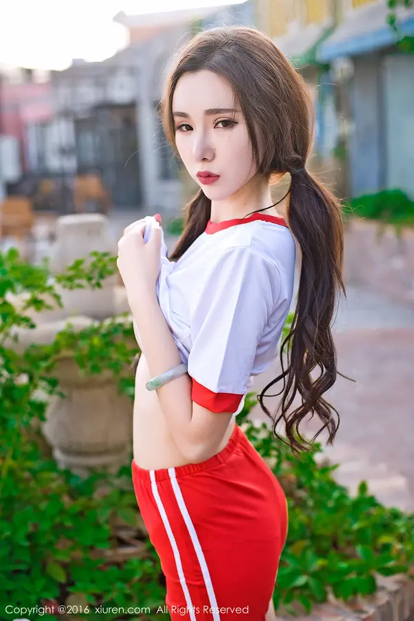 Vol. 00669 萌琪琪Irene(71P)