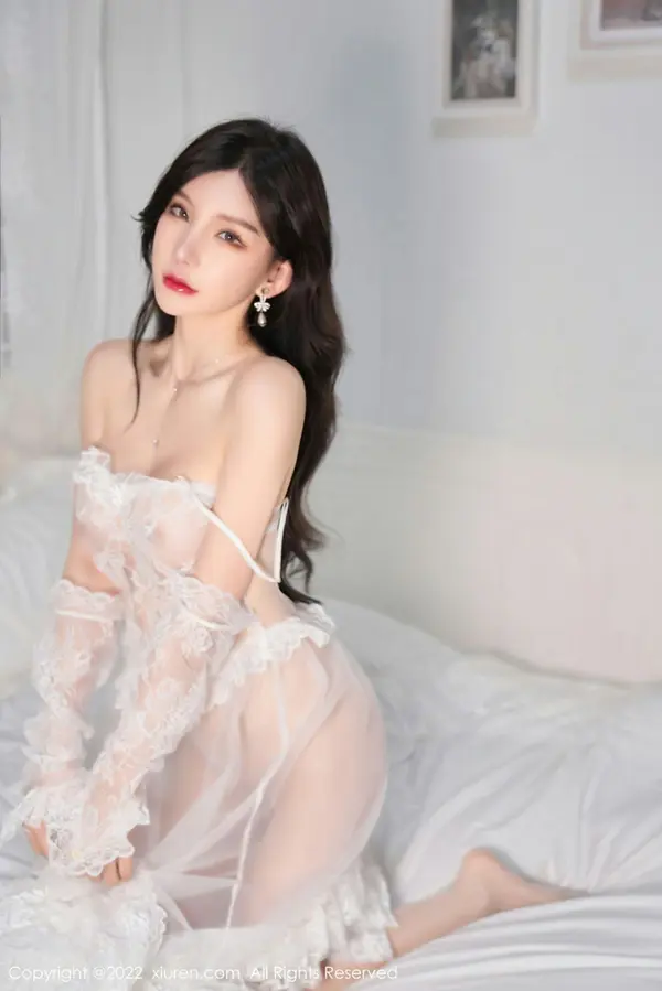 Vol. 04499 周于希Sally(74P)