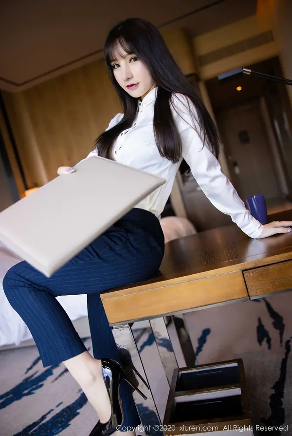 Vol. 02356 周于希Sandy(74P)