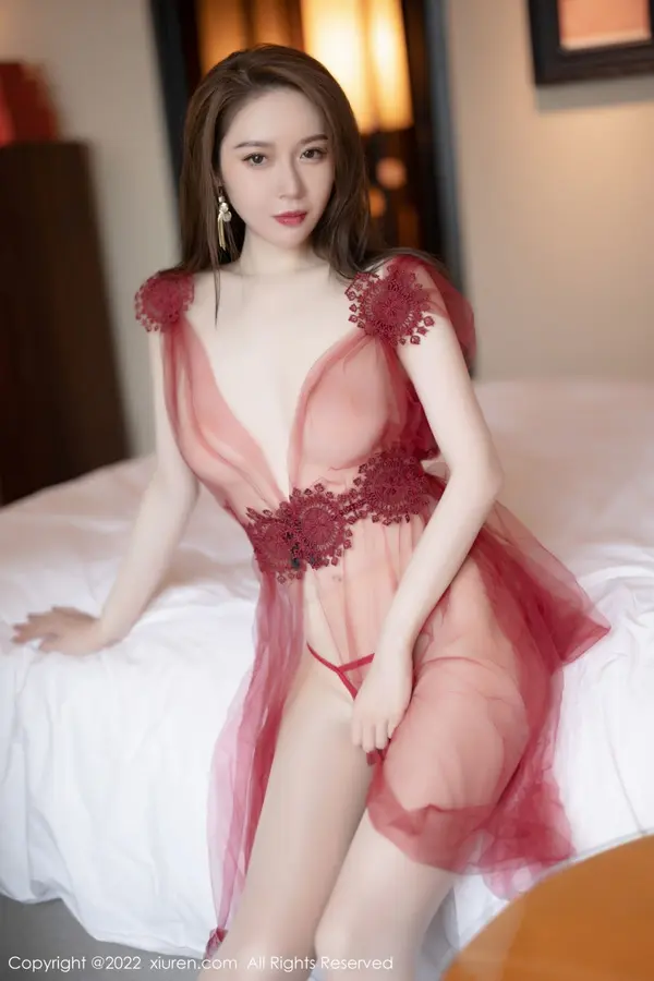 Vol. 04864 梦心月(73P)