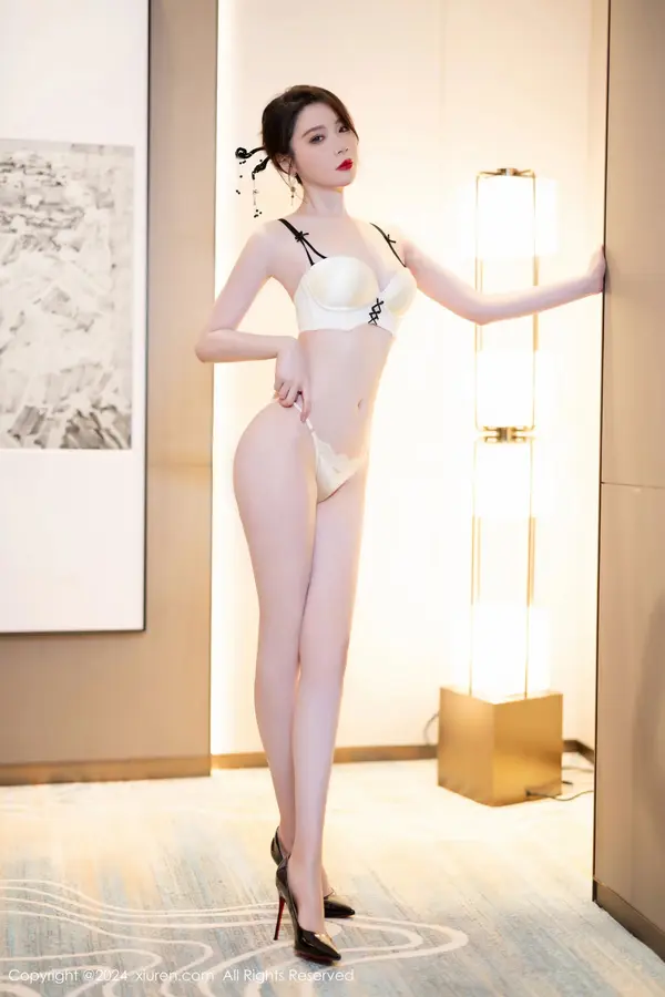 Vol. 08465 梦心玥(83P)