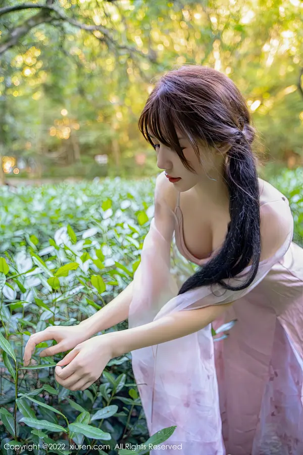 Vol. 5690 婠婠么(82P)