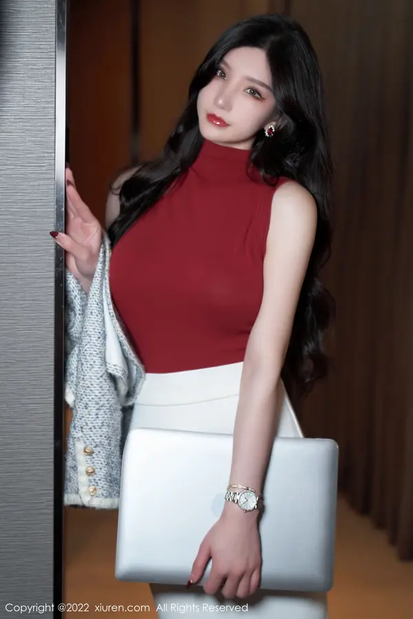Vol. 04728 周于希Sally(77P)