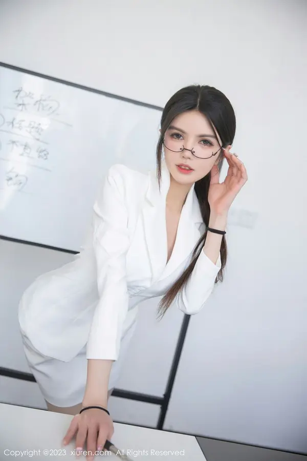 Vol. 06563 媛媛酱belle(83P)