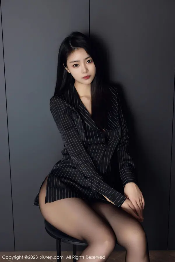 Vol. 06677 可乐Vicky(78P)