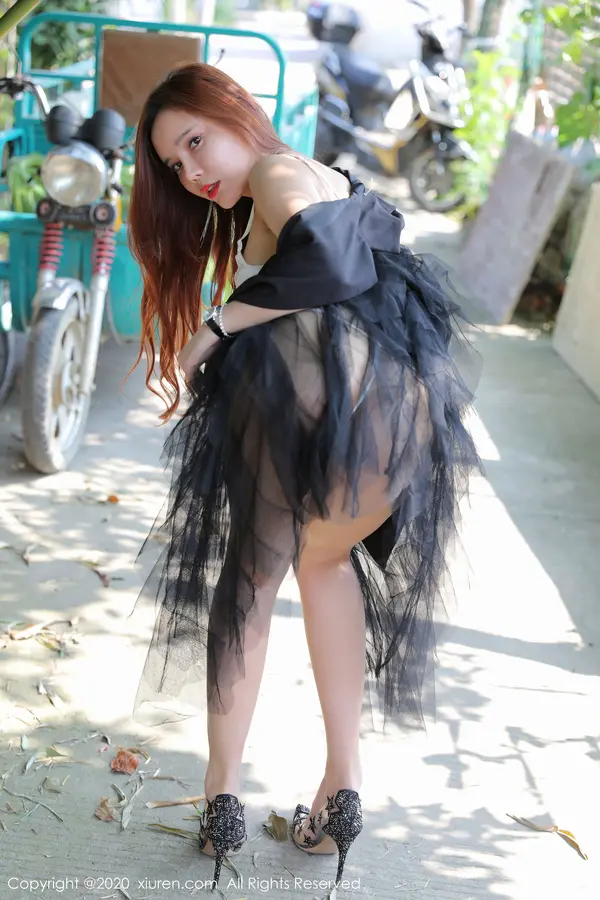 Vol. 02048 艾小青(49P)