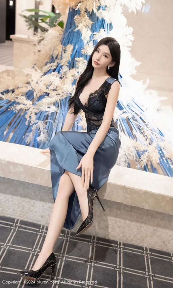 Vol. 08242 周于希Sally(116P)