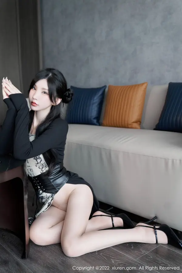 Vol. 05623 周于希Sally(95P)