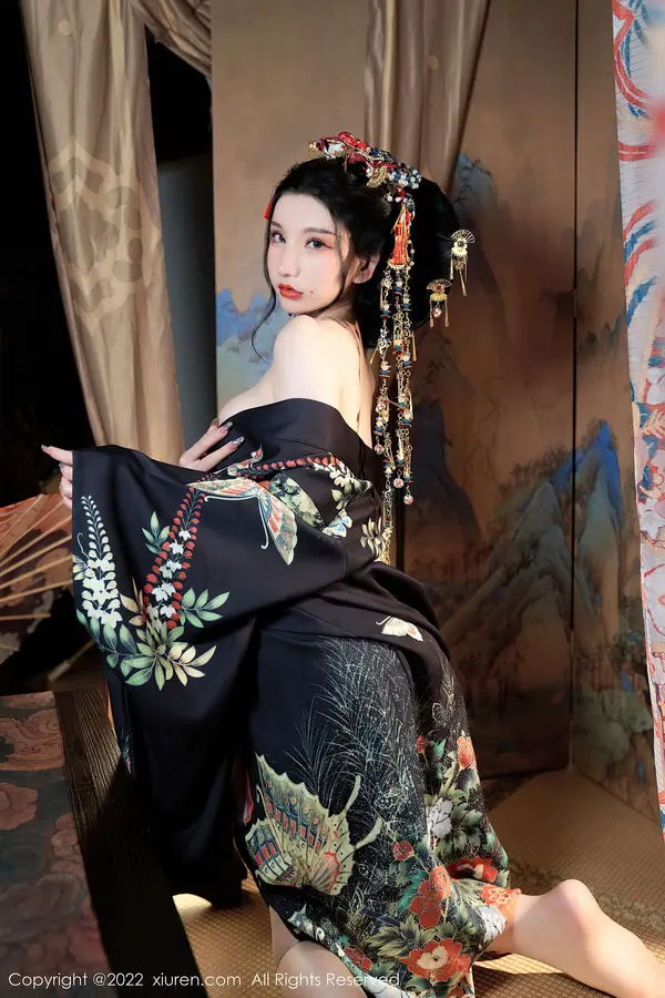 Vol. 05537 周于希Sally(81P)