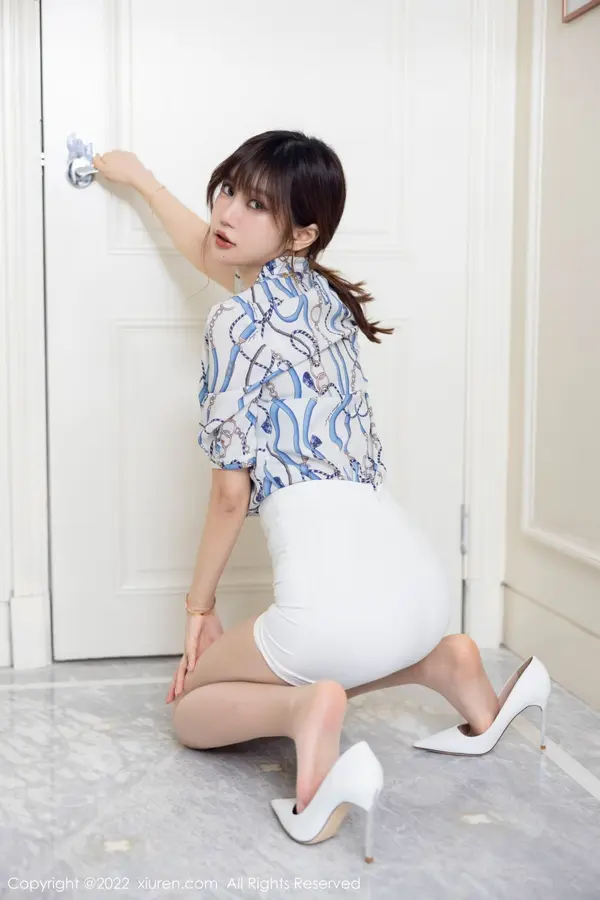 Vol. 05775 绮里嘉ula(103P)