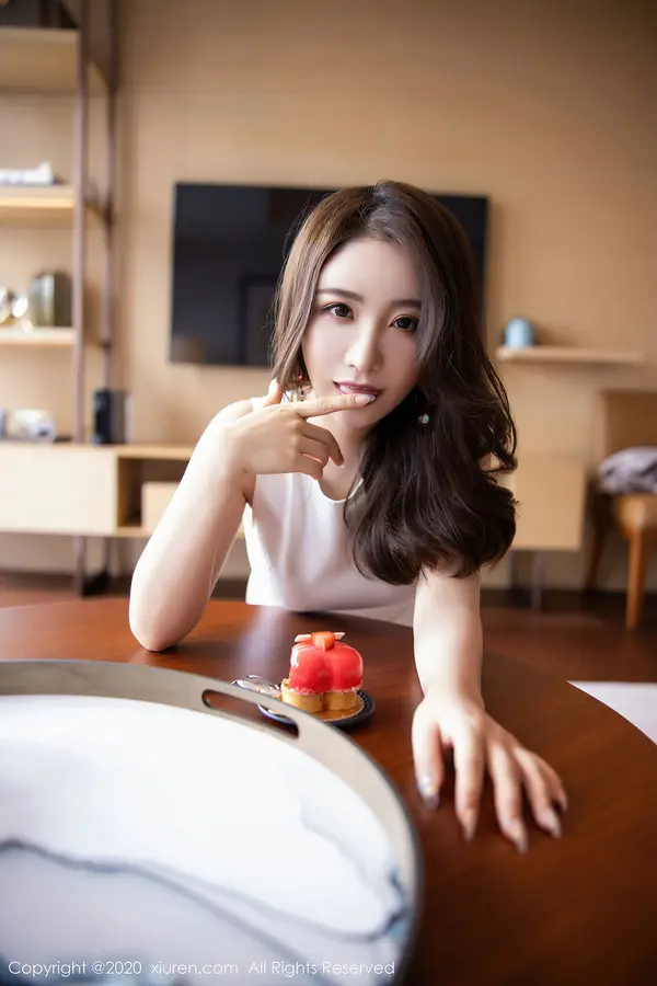 Vol. 02441 Cherry绯月樱(110P)