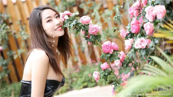 Vol. 0444 方子萱(105P)