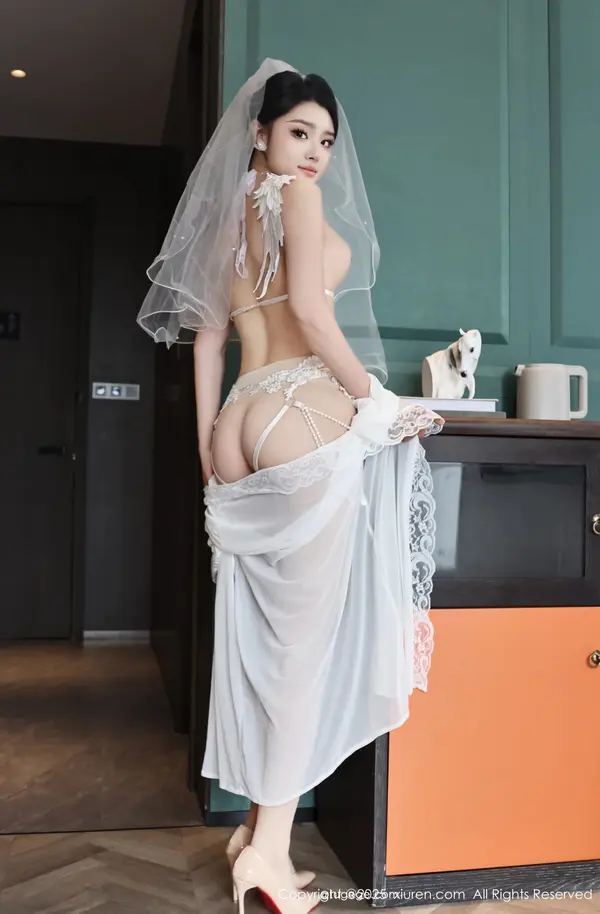 Vol. 10559 糯梨子(71P)
