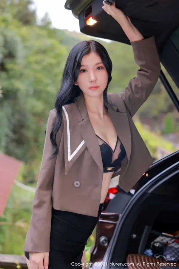 Vol. 04179 李雅柔182CM(52P)