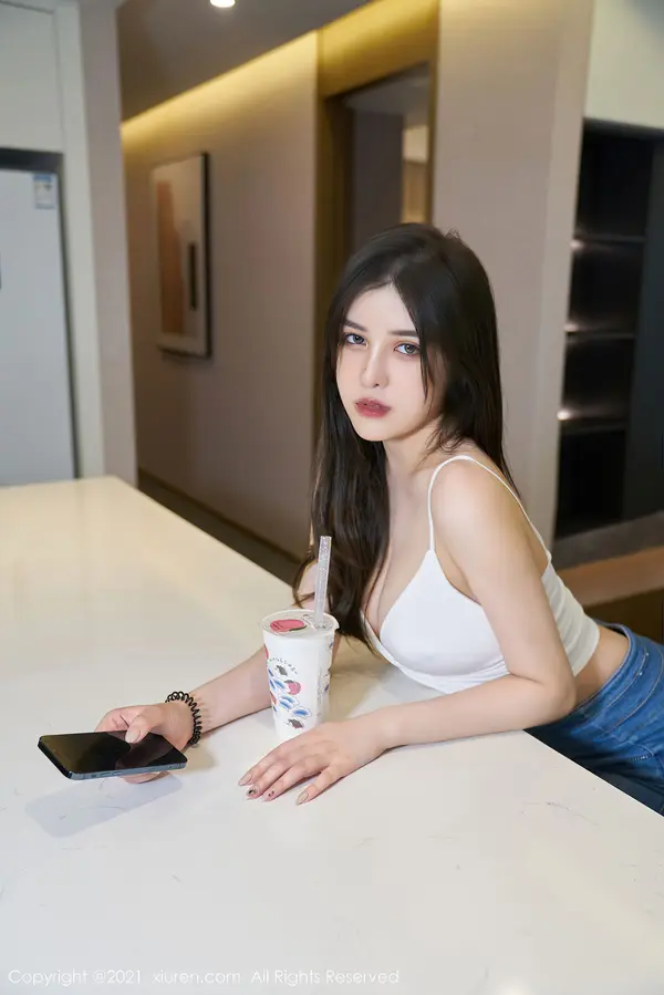 Vol. 03702 韩静安(43P)