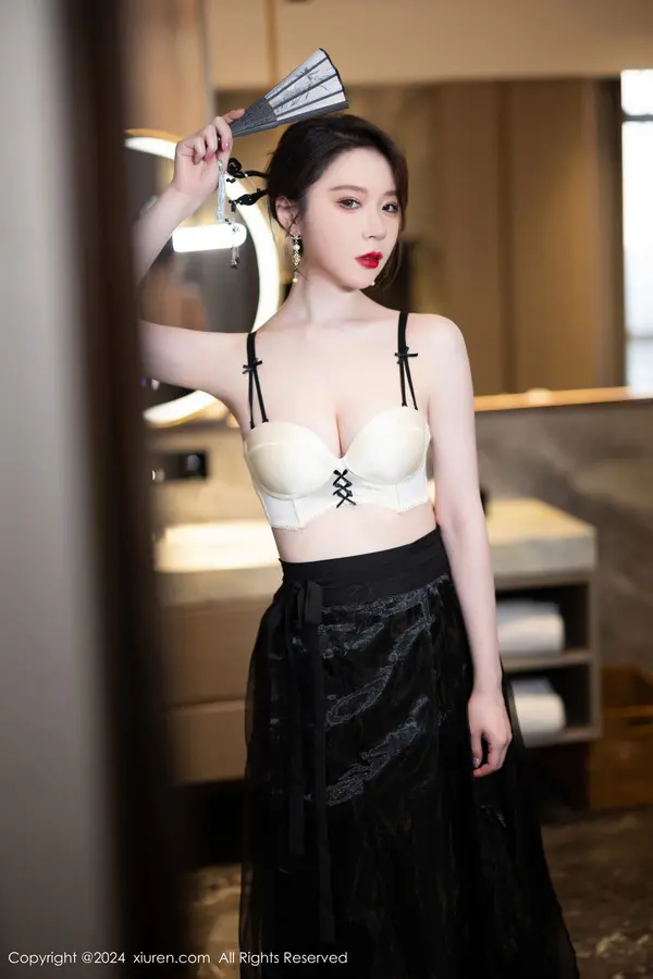 Vol. 08465 梦心玥(83P)