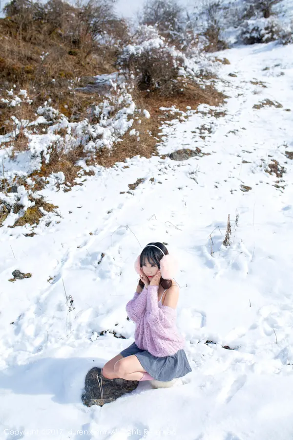Vol. 00720 兜豆靓Youlina(52P)