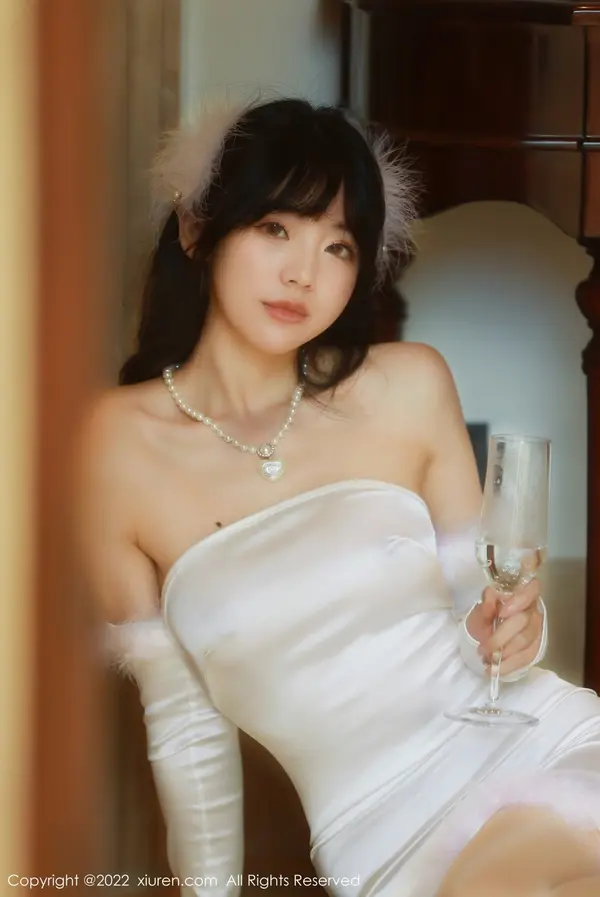 Vol. 04645 佘贝拉bella(75P)