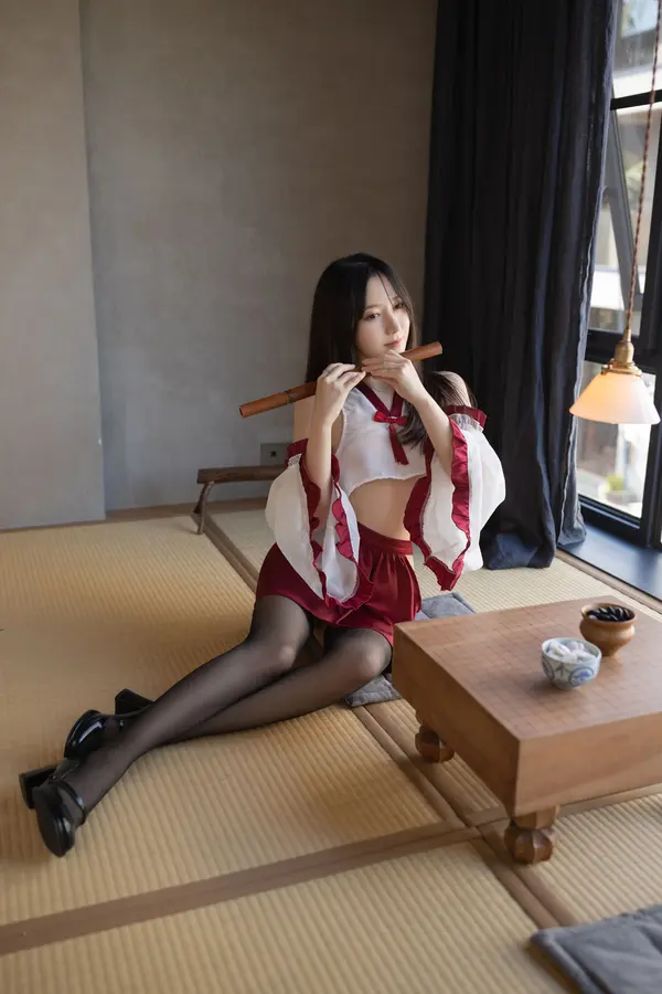 鱼子酱Fish《神社巫女》(120P)