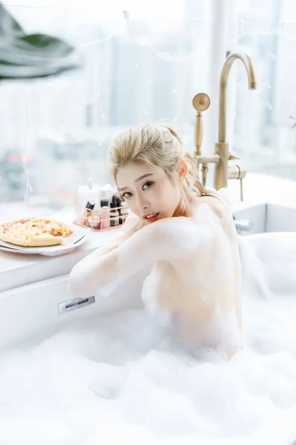Vol. 0490 luvian本能(47P)