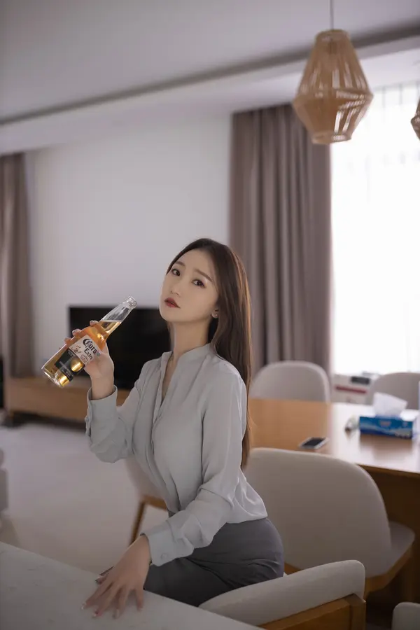 杏子Yada《入侵者》(140P)