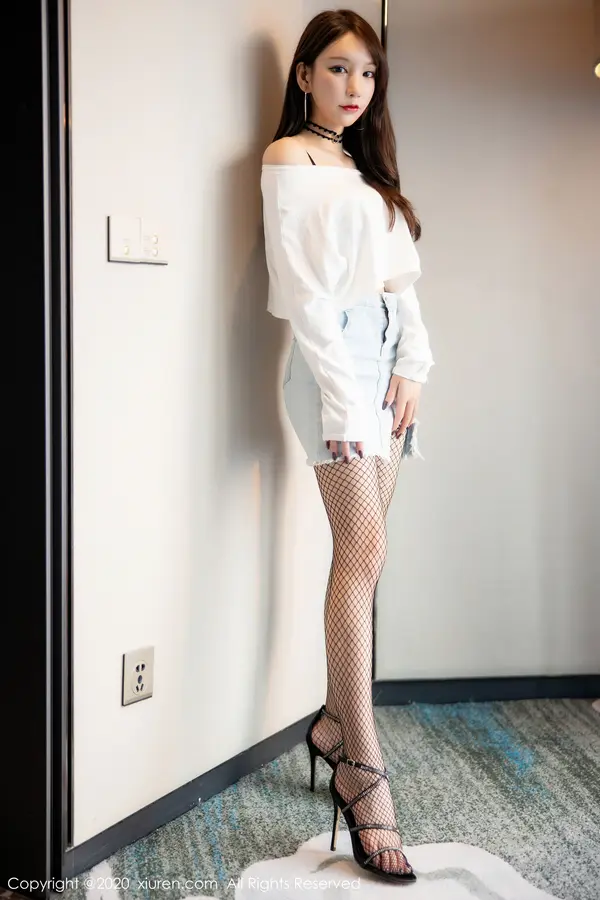 Vol. 01953 周于希Sandy(88P)
