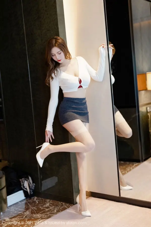 Vol. 0555 Lavinia肉肉(53P)