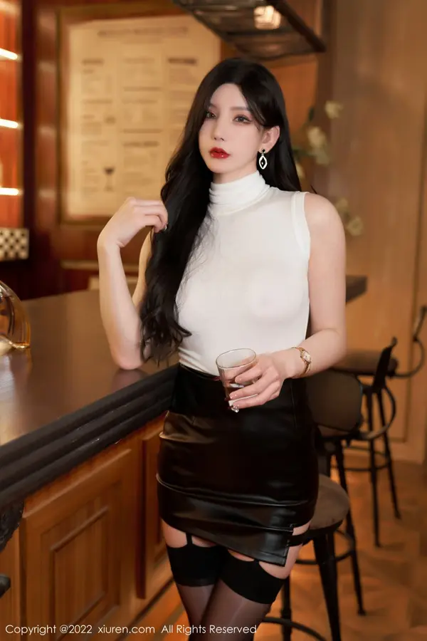 Vol. 04822 周于希Sally(85P)