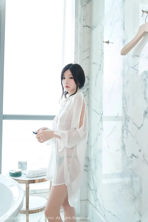 Vol. 05638 周于希Sally(85P)