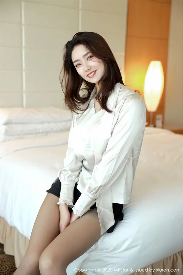 Vol. 0328 方子萱(60P)