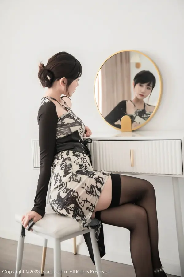 Vol. 07015 严利娅Yuliya(74P)