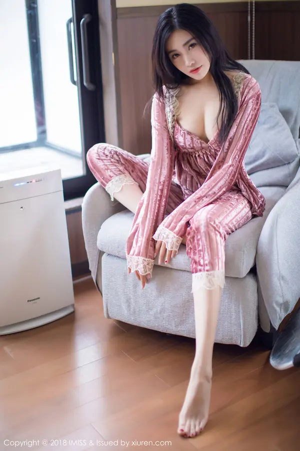 Vol. 0272 许诺Sabrina(43P)