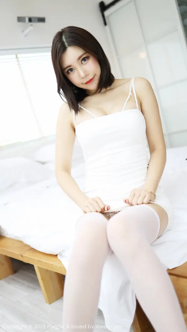 Vol. 0401 绮里嘉ula(41P)