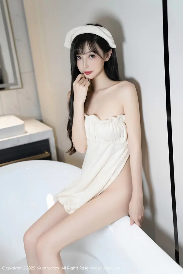 Vol. 10005 樱桃小阑子(88P)