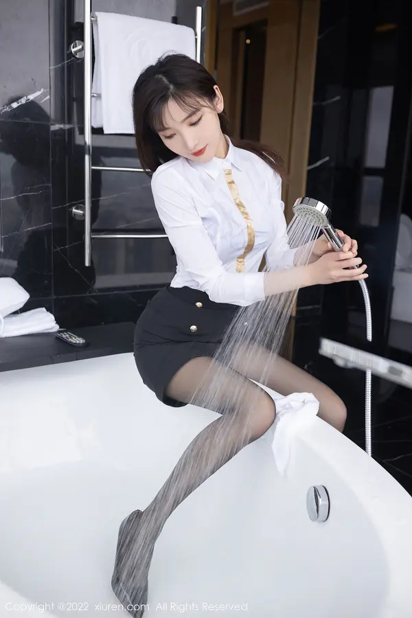 Vol. 05183 陆萱萱(74P)