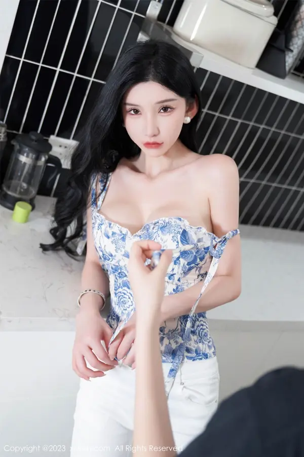 Vol. 07225 周于希Sally(103P)