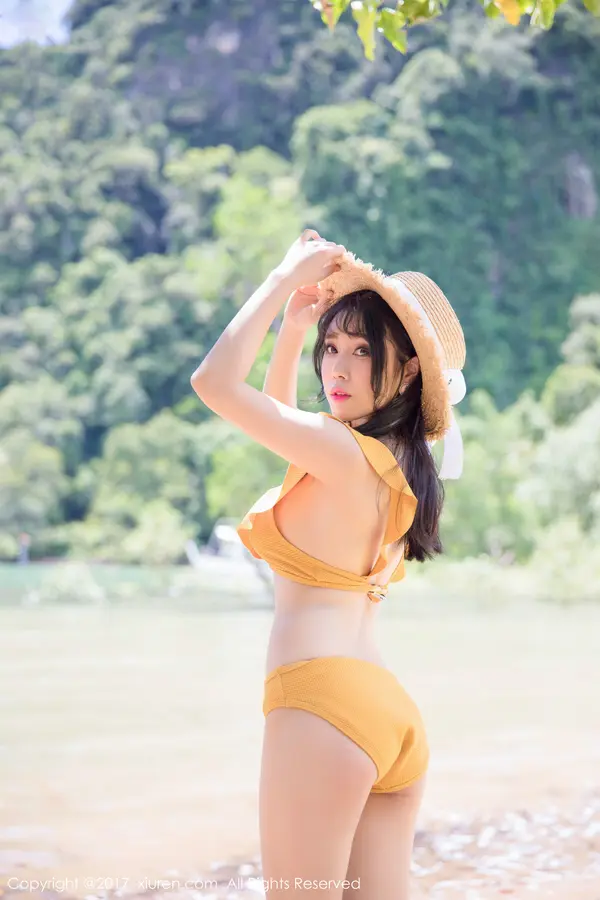 Vol. 00855 兜豆靓Youlina(49P)