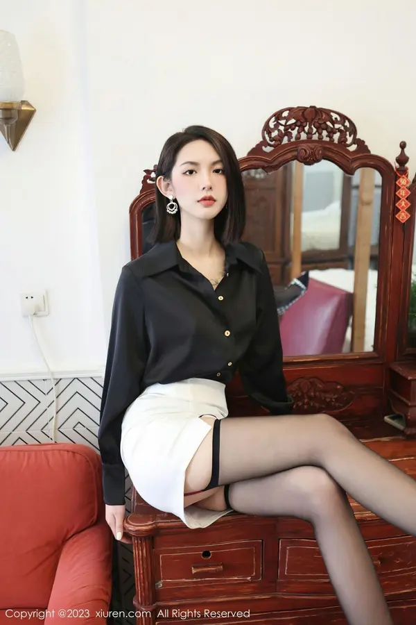 Vol. 06356 乔一一(90P)