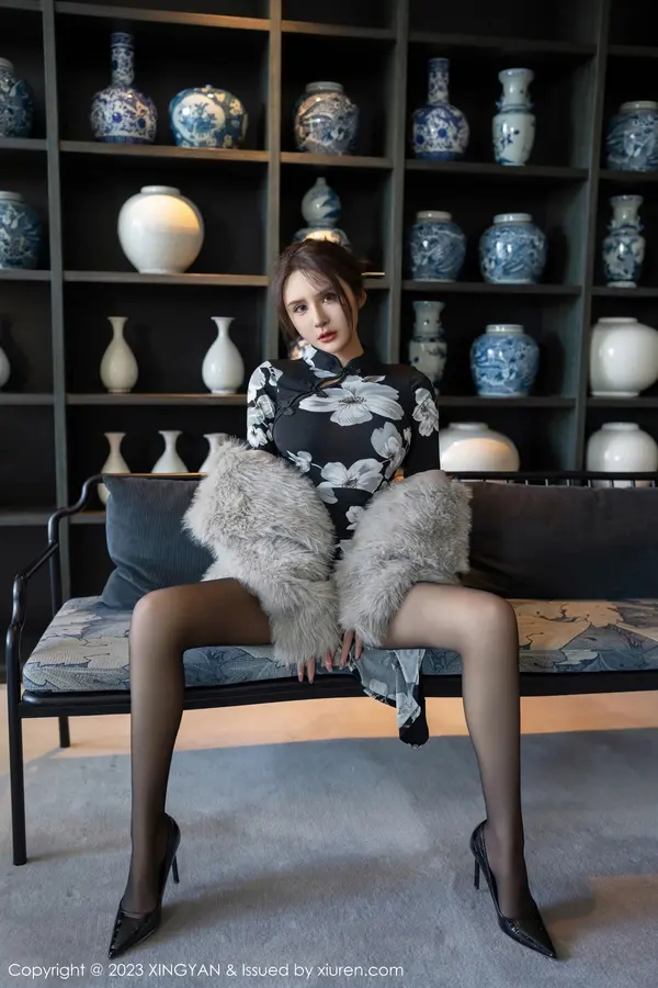 Vol. 0221 Emily尹菲(82P)