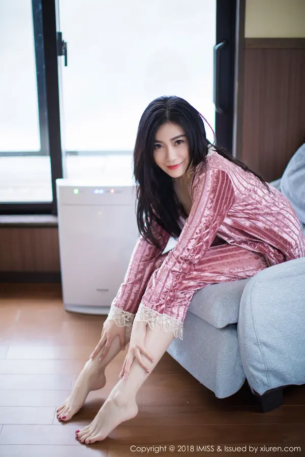 Vol. 0272 许诺Sabrina(43P)