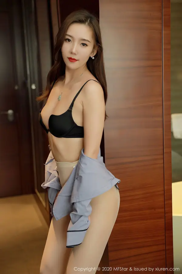 Vol. 0425 艾静香(45P)