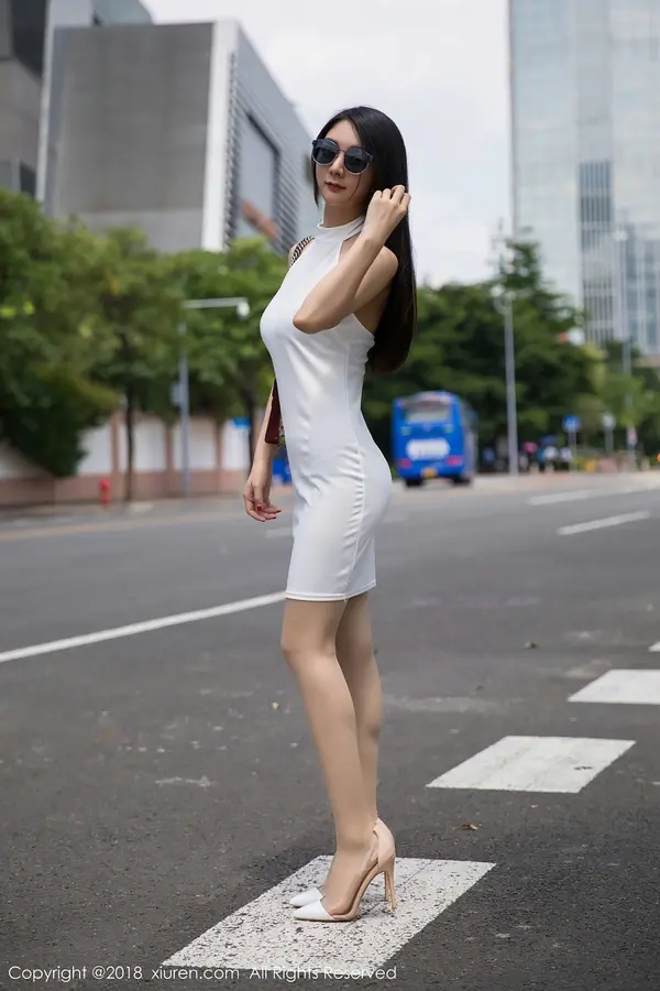 Vol. 01149 Angela小热巴(77P)