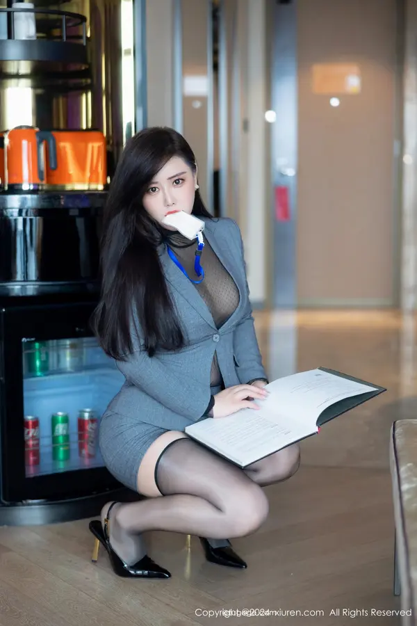 Vol. 08712 王婉悠Queen(83P)
