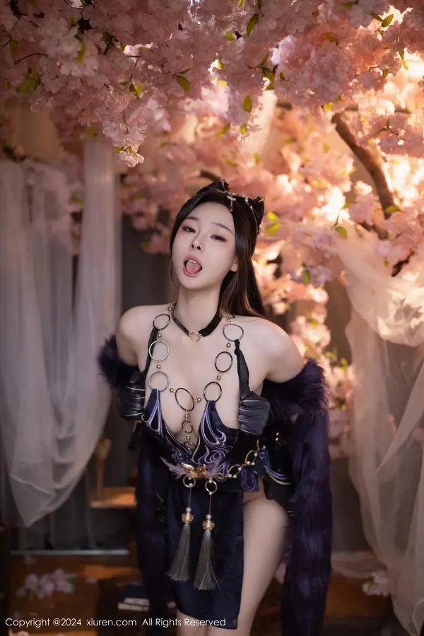 Vol. 08232 小逗逗(81P)