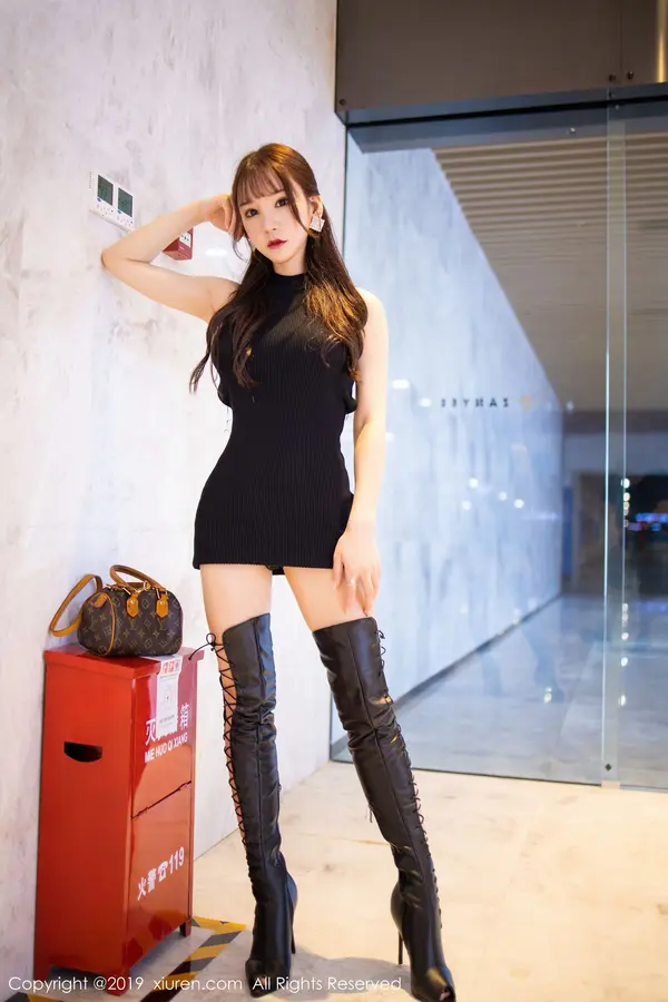 Vol. 01629 周于希Sandy(66P)