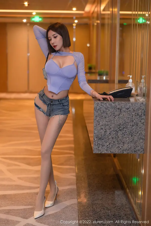 Vol. 05779 果儿Victoria(80P)