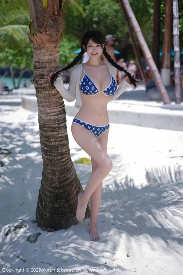 Vol. 10699 心上可Flora(66P)
