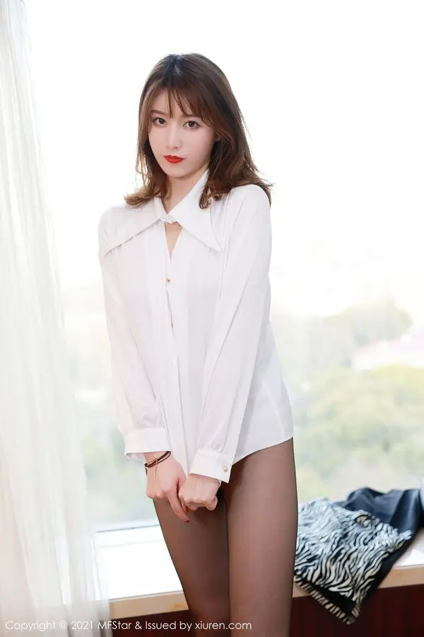 Vol. 0476 yoo优优(53P)