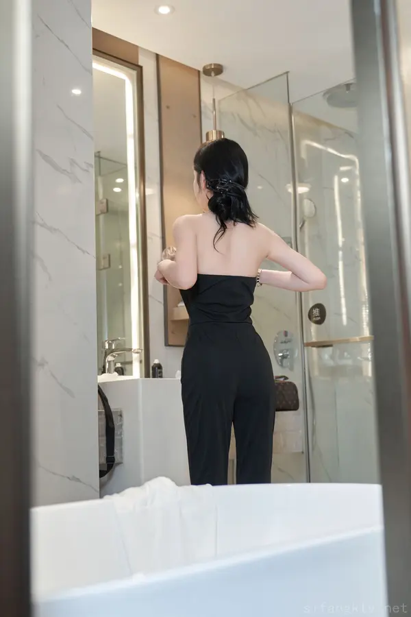 Vol. 07289 周于希Sandy《私购流出》(108P)
