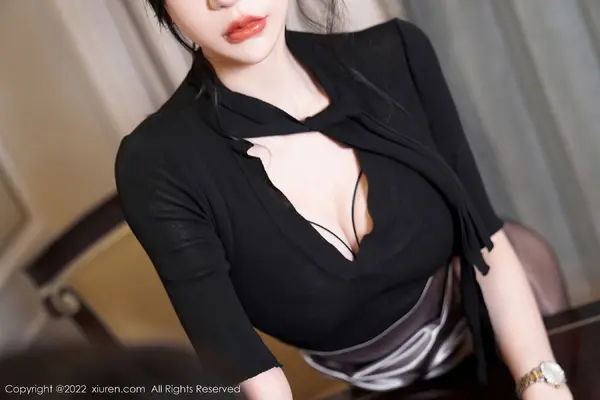 Vol. 05777 周于希Sally(90P)